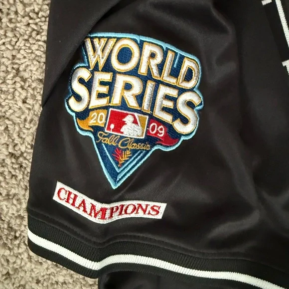 New York Yankees 2009 World Series Jersey - Picture 2 of 5